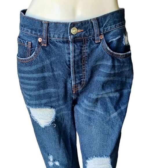 Sku#7004017....Forever21 Straight leg Jeans Size 28 - Picture 3 of 5
